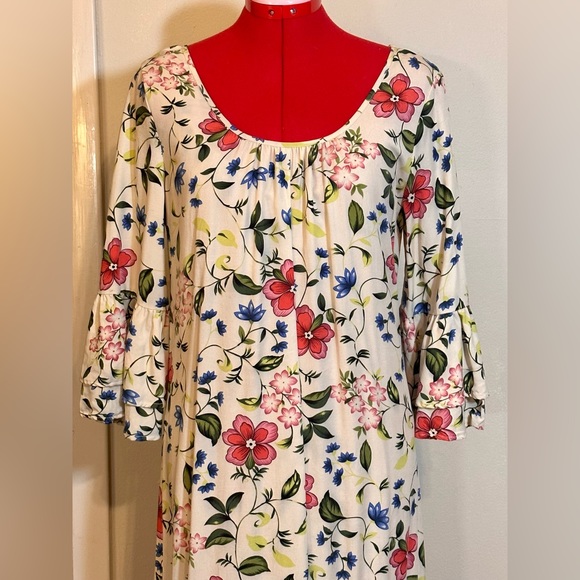 Gently Used Christy Dawn Rowe Dress, Cream Floral, Size Small - Picture 2 of 16